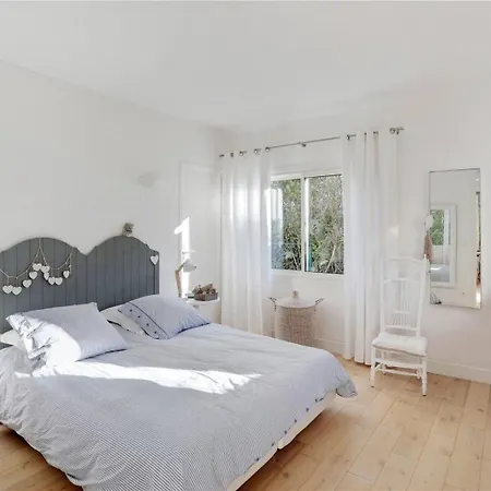 Вилла Le Cabanon Cap D 80 M De La