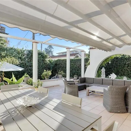 Le Cabanon Cap D 80 M De La Вилла