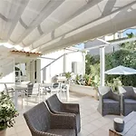 Le Cabanon Cap D 80 M De La * أنتيب